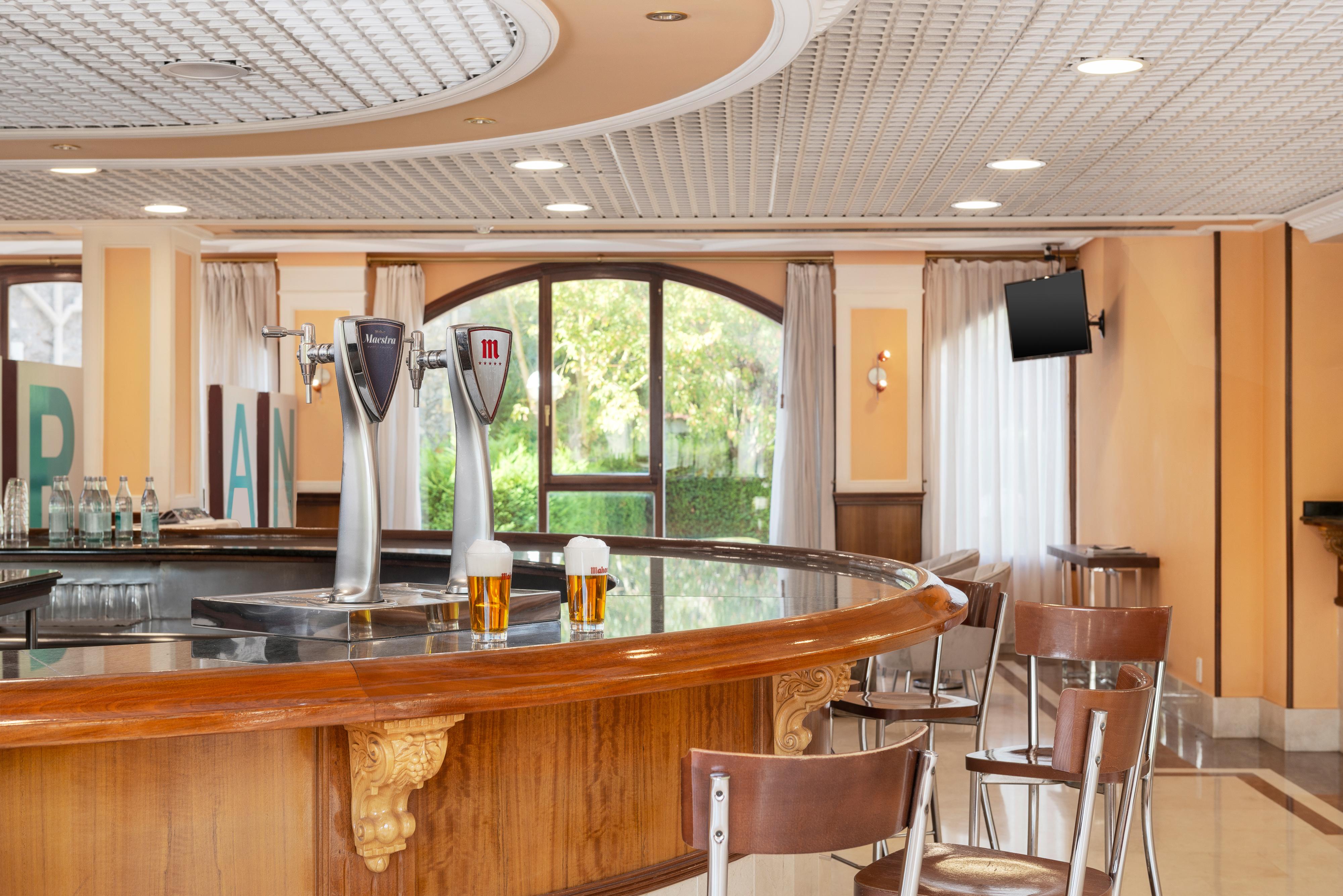 Tryp Bilbao Sondika Hotel Dış mekan fotoğraf
