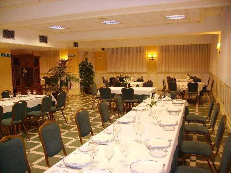 Tryp Bilbao Sondika Hotel Restoran fotoğraf