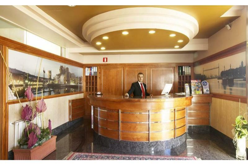 Tryp Bilbao Sondika Hotel Dış mekan fotoğraf